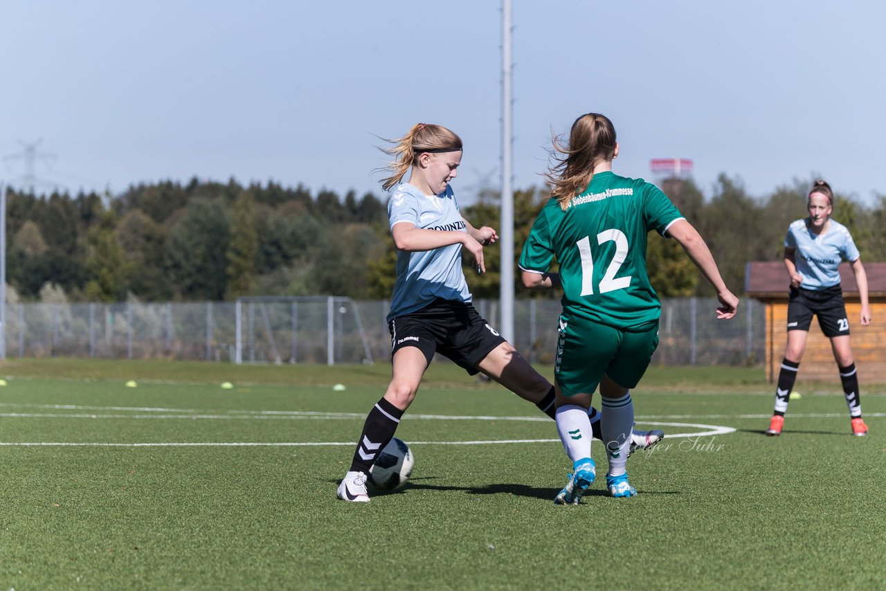 Bild 103 - wBJ FSG Kaltenkirchen - MSG Siebenbaeumen-Krummesse : Ergebnis: 2:5